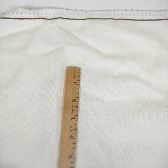 Set Of 4 Placemats Hand Stitched Polyester 11 x 18 in Openwork - Picture 7 of 9